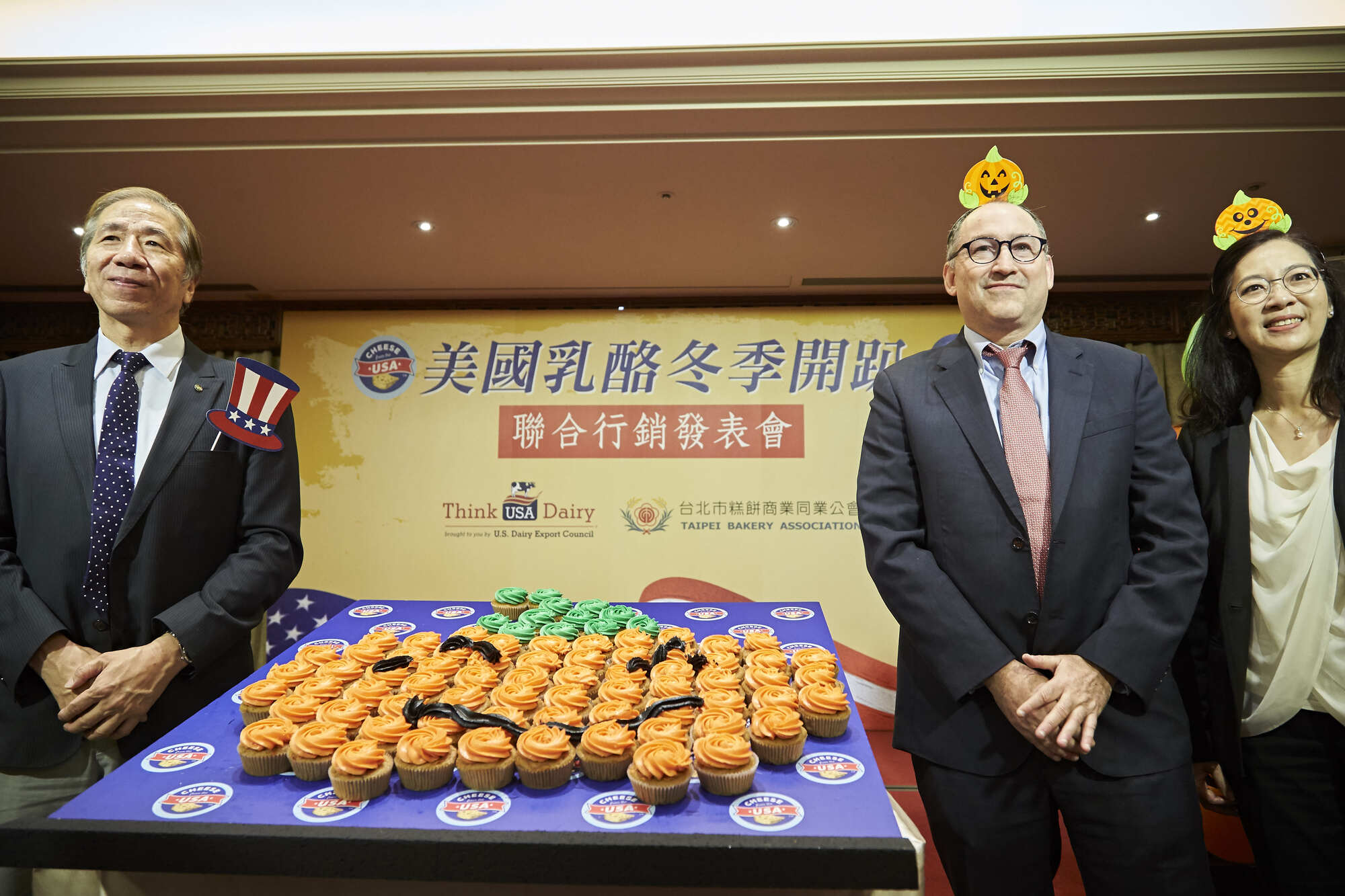 長官合照1.jpg